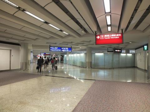 香港国際空港 15