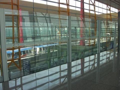 北京空港のシャトル電車